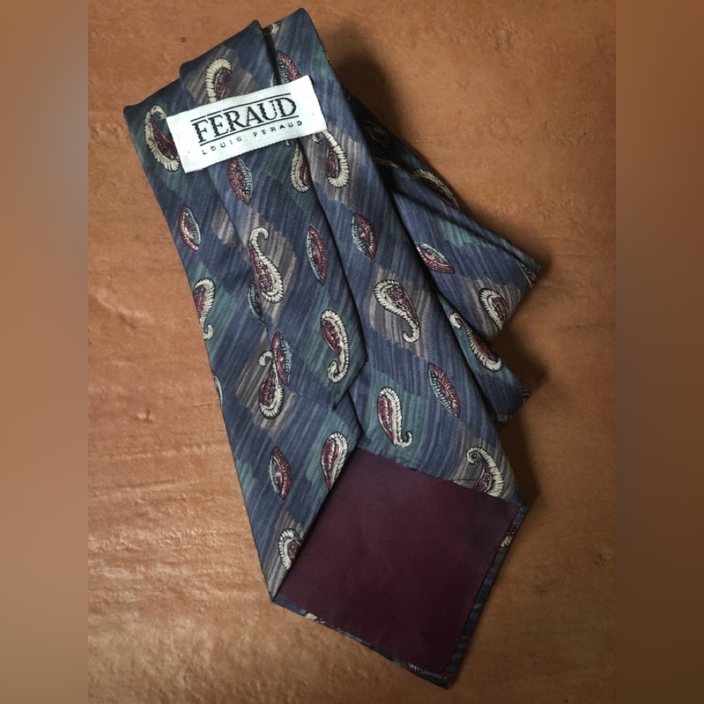 Louis Feraud silk men’s necktie